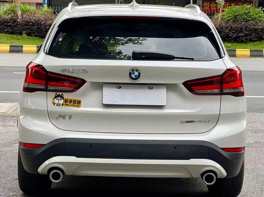 BMW X1 2022 sDrive25Li Leading