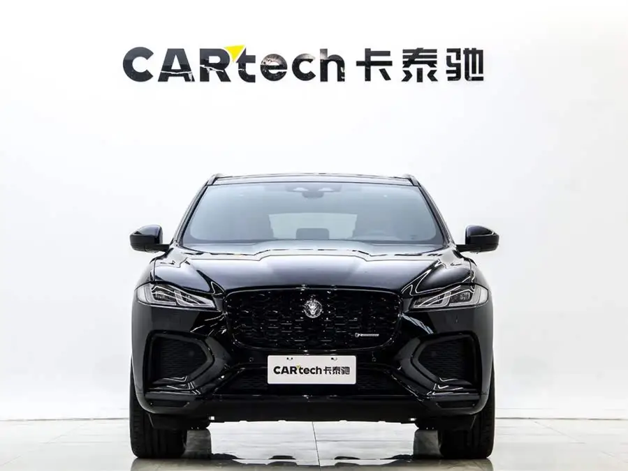 Jaguar F-PACE 2024 P250 R-Dynamic SE
