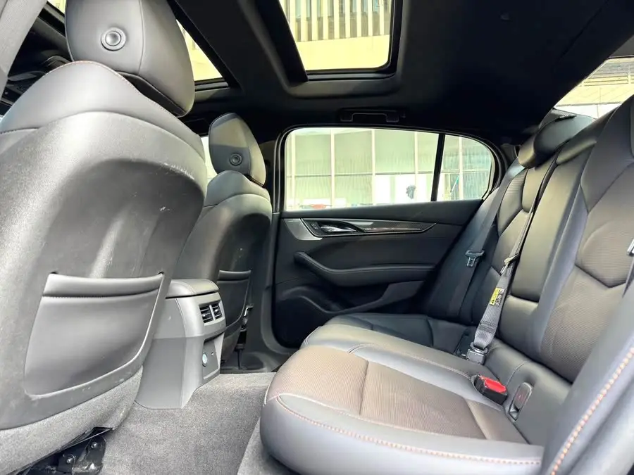 كاديلاك CT5 2021 28T بلاتينوم سبورت