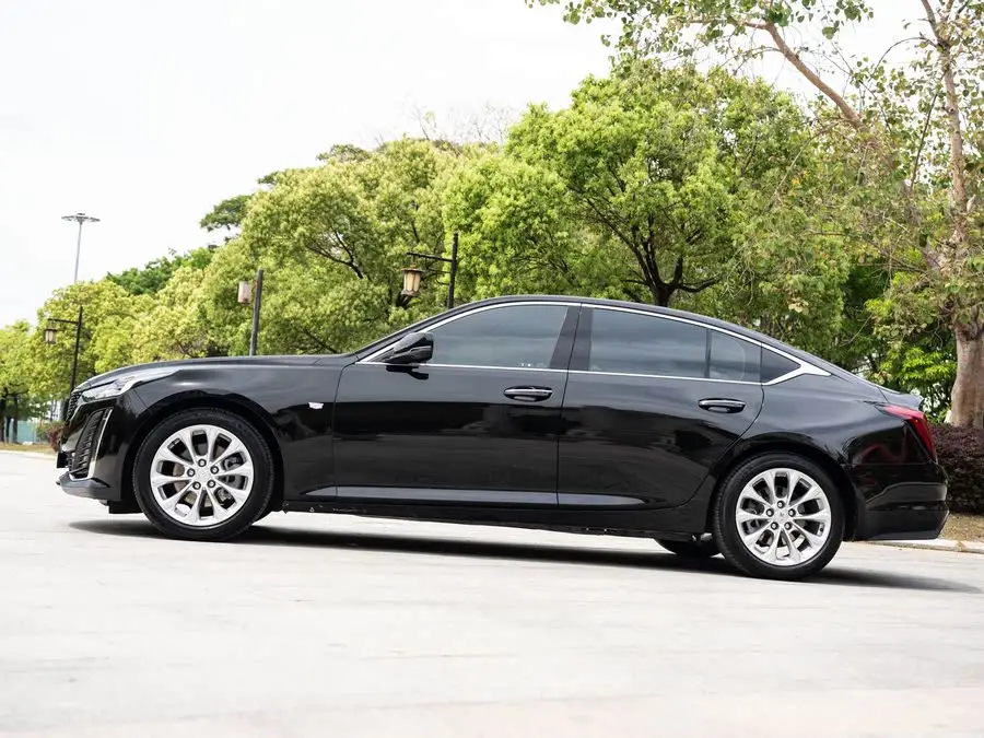 Cadillac CT5 2022 28T Luxury (Standard Version)