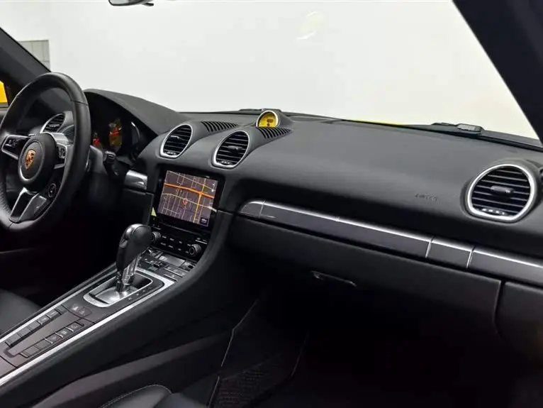 Porsche 718 2022 Cayman 2.0T