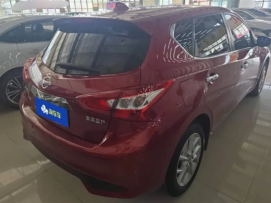 نيسان تييدا 2021 1.6 لتر CVT إصدار ذكي