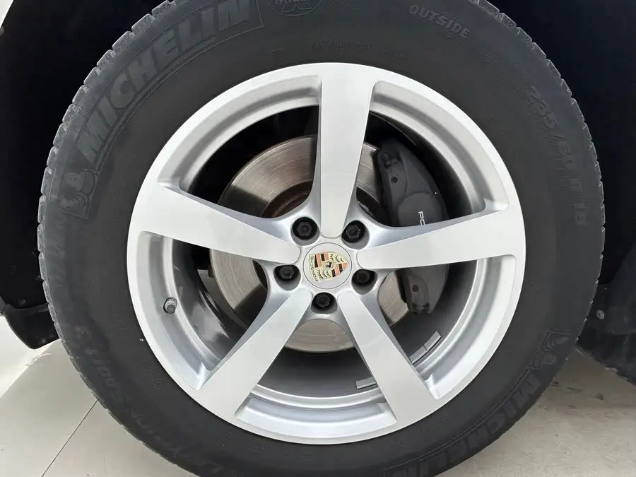 2021 Macan Macan 2.0T