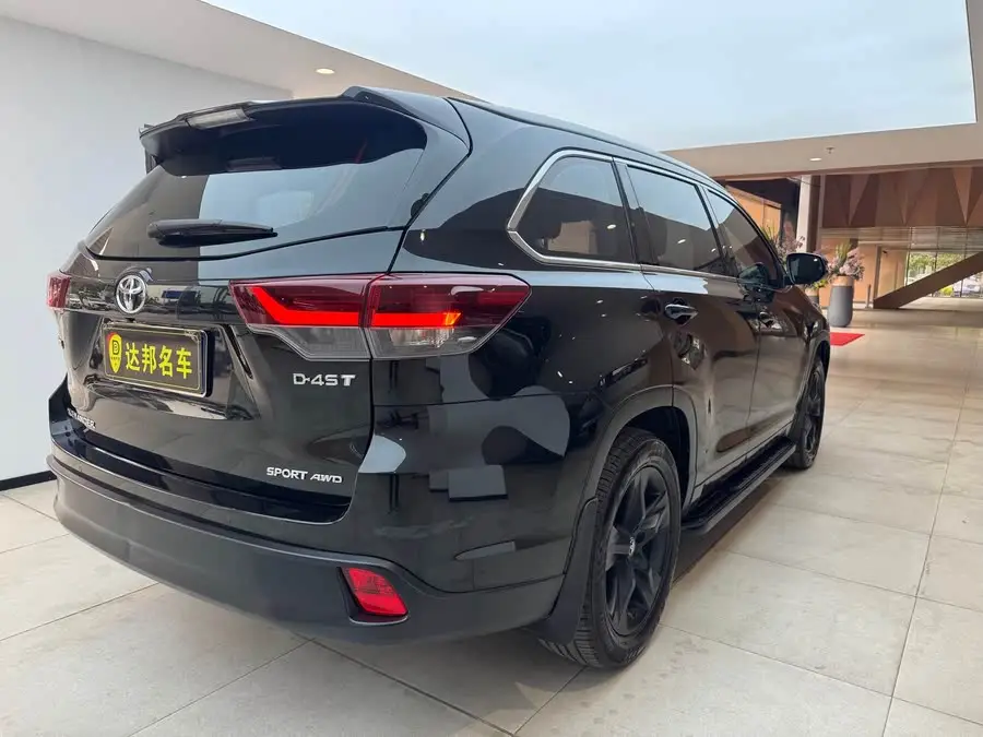 هايلاندر 2018 2.0T دفع رباعي نسخة الفارس 7 مقاعد المواصفة الوطنية السادسة