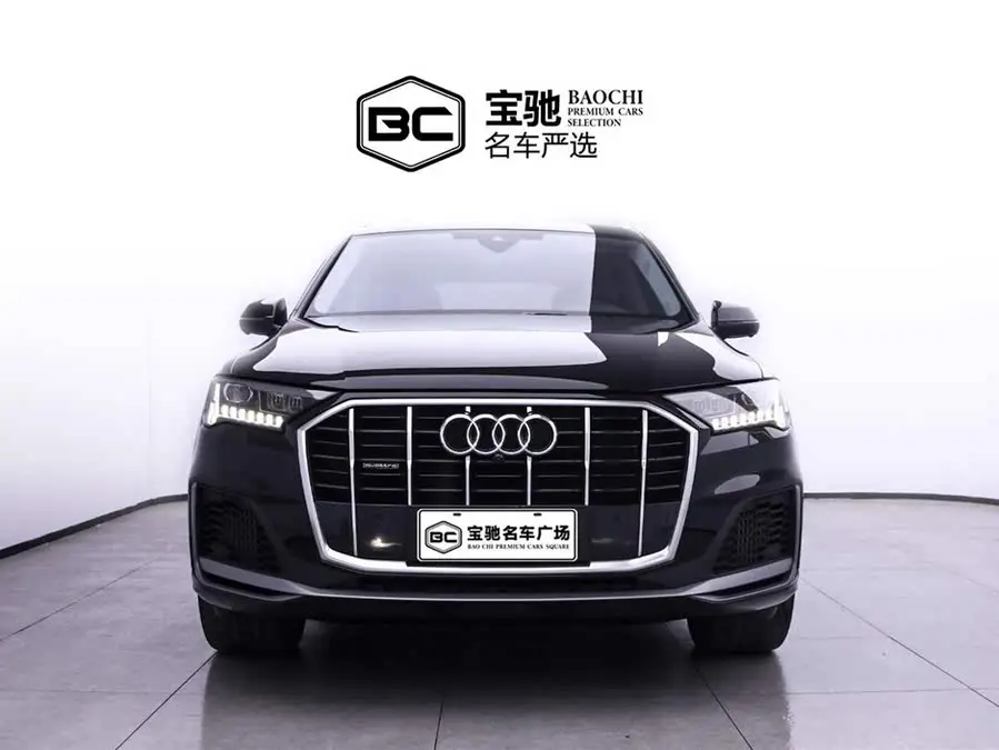 2023 Audi Q7 55 TFSI quattro S line Sport