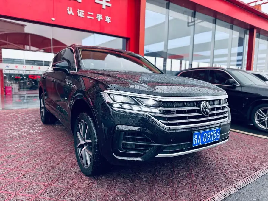 Touareg 2023 3.0 TSI R-Line Classic Sports Package