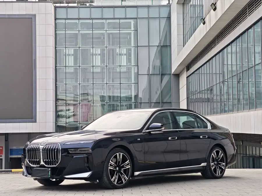 BMW i7 2023 eDrive50L Exclusive M Sport Package