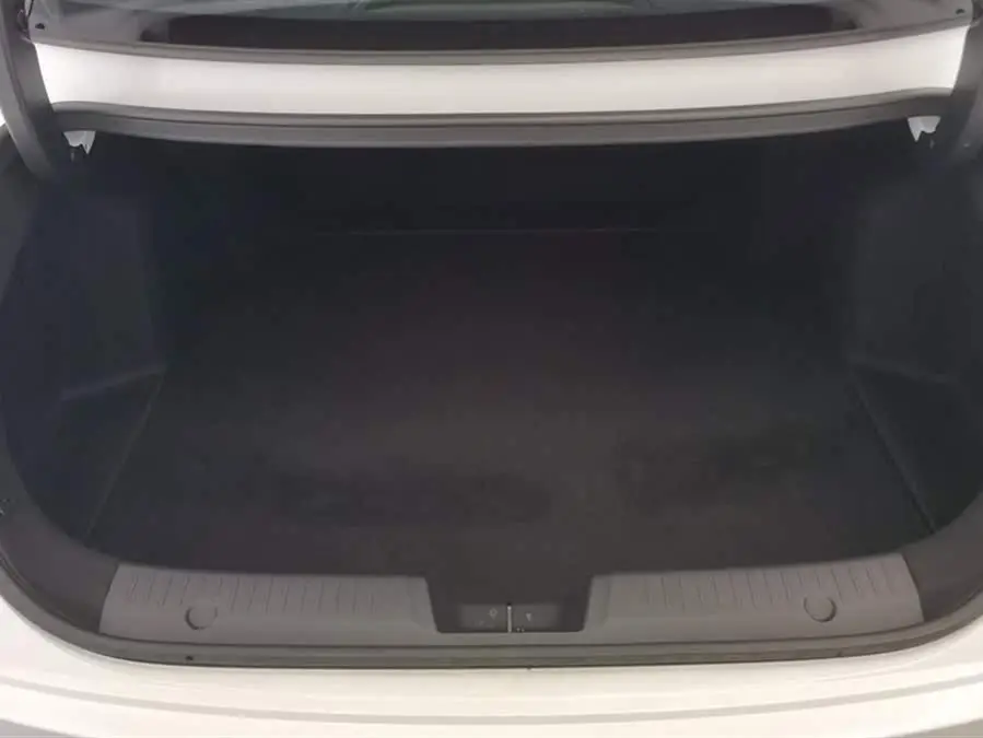 إيدونغ 2024 1.5T GDI أوتوماتيكي طراز رائد