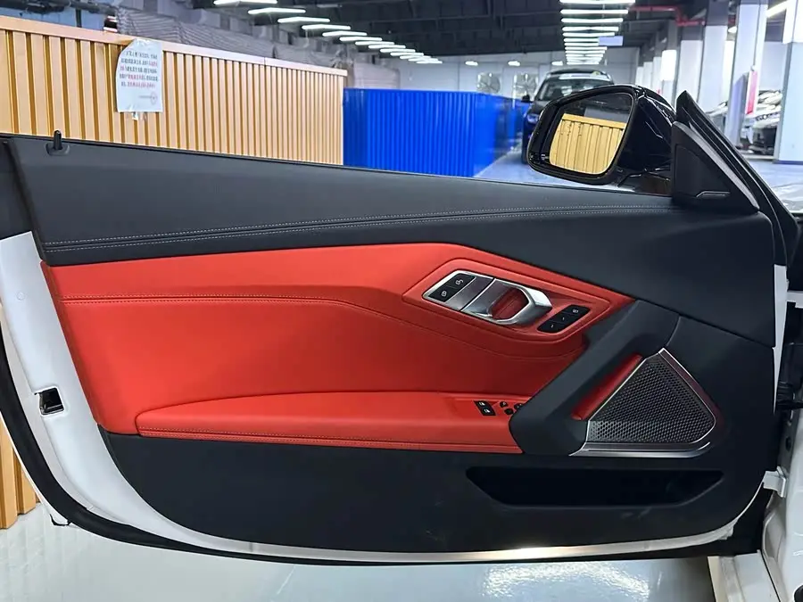 بي إم دبليو Z4 2019 sDrive 25i حزمة M الرياضية