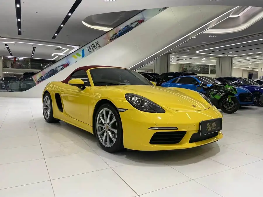 Porsche 718 2018 Model Boxster 2.0T