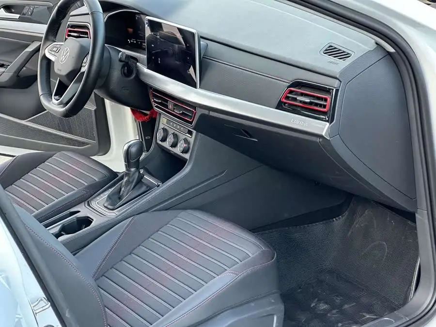 Lavida 2023 Model 280TSI DSG Yongyi Edition