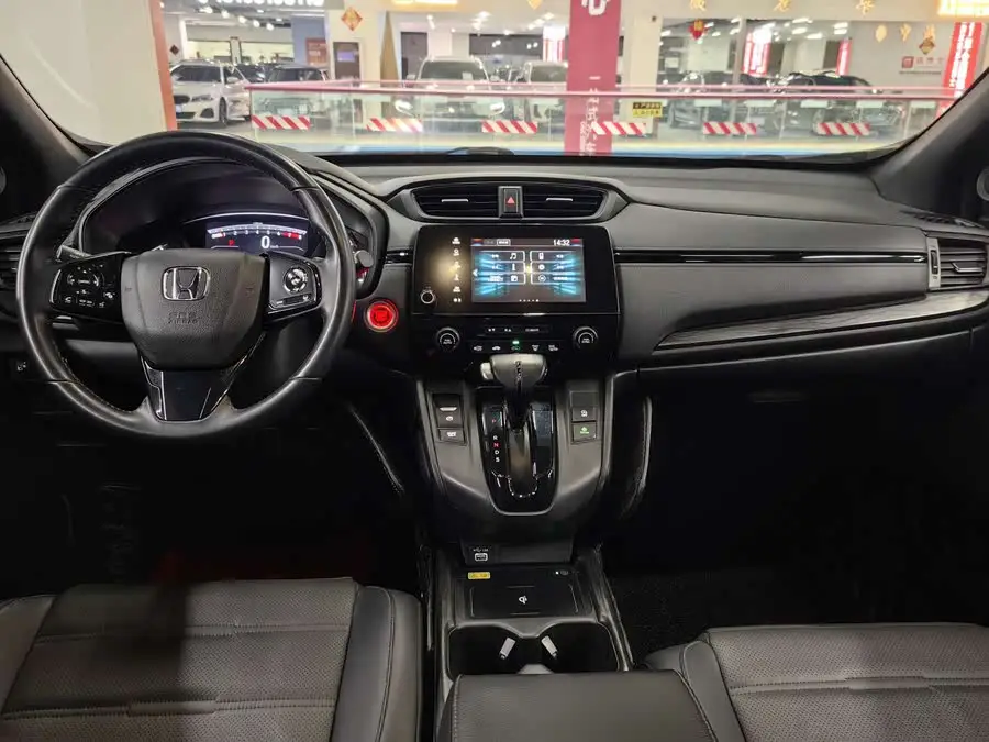 هوندا CR-V 2021 240TURBO CVT دفع ثنائي إصدار بلاك جاز