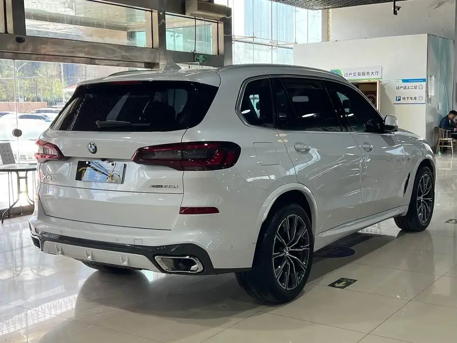 BMW X5 2022 Model Facelift xDrive 30Li Luxury M Sport Package