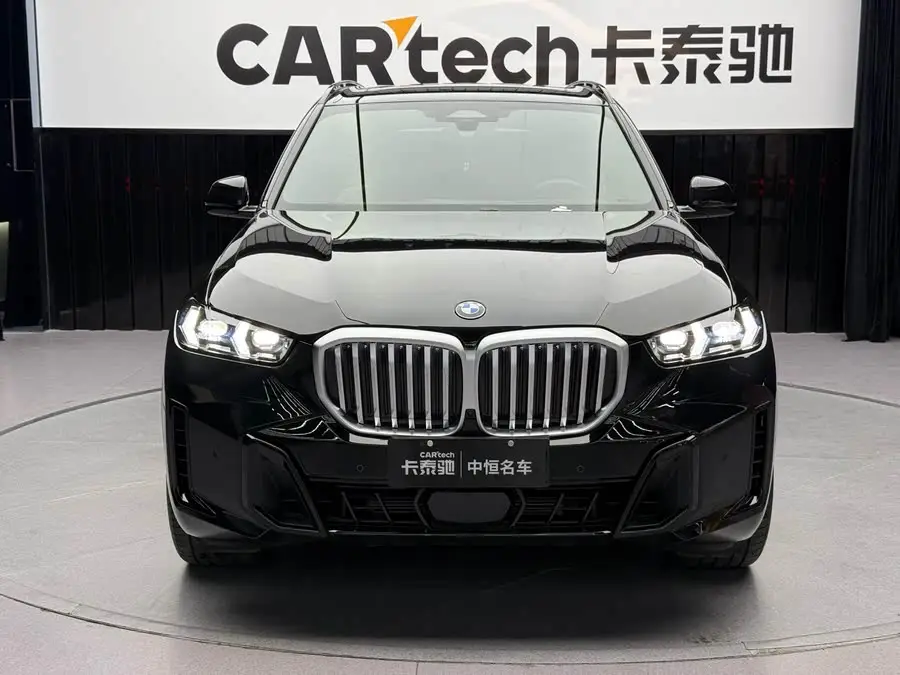 BMW X5 2023 xDrive 40Li M Sport Night Package