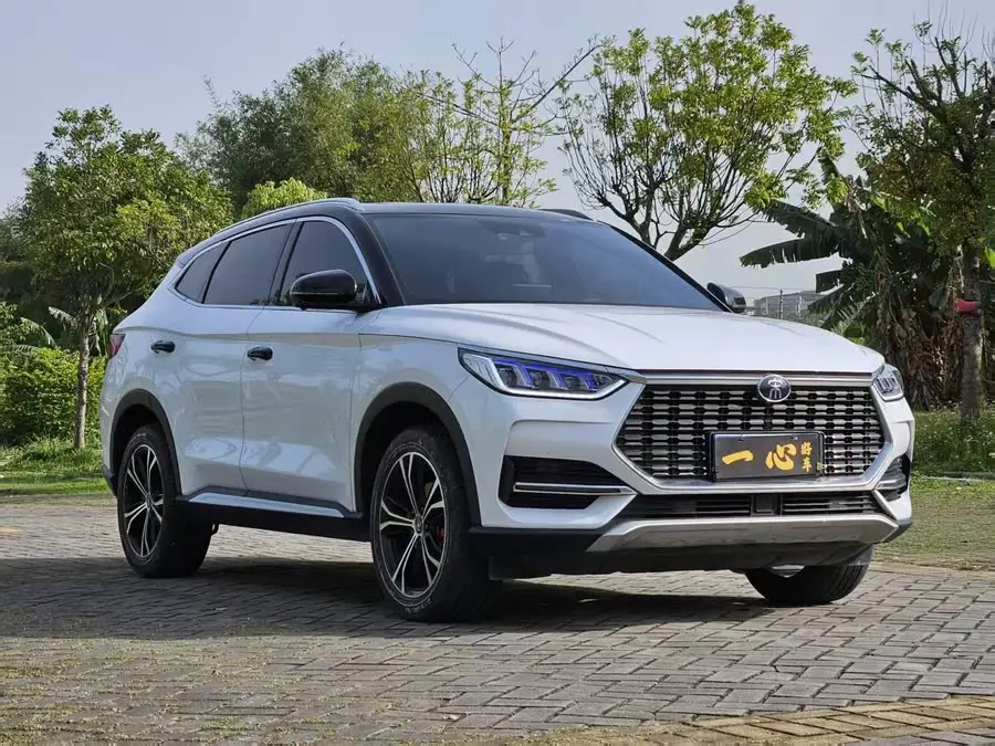 سونغ بلس 2020 طراز 1.5T أوتوماتيكي رائد