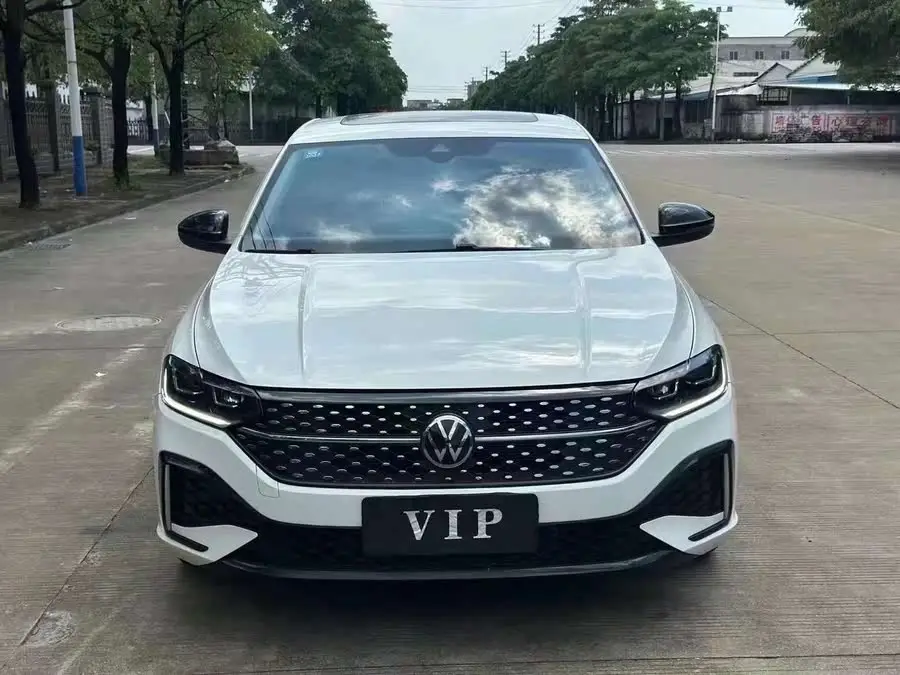 لافيدا 2024 1.5L أوتوماتيكي إصدار سماء النجوم خمسة ملايين