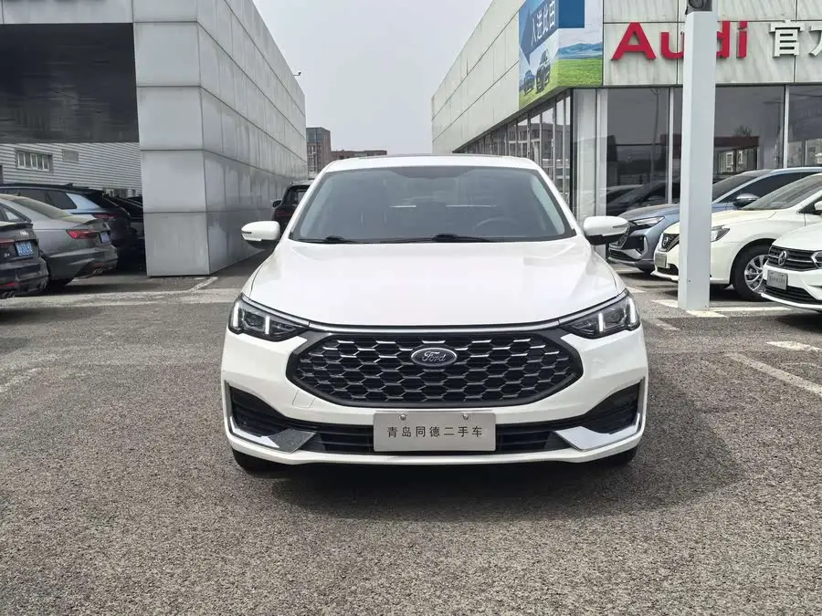 Ford Focus 2021 1.5L Automatic Glory Edition
