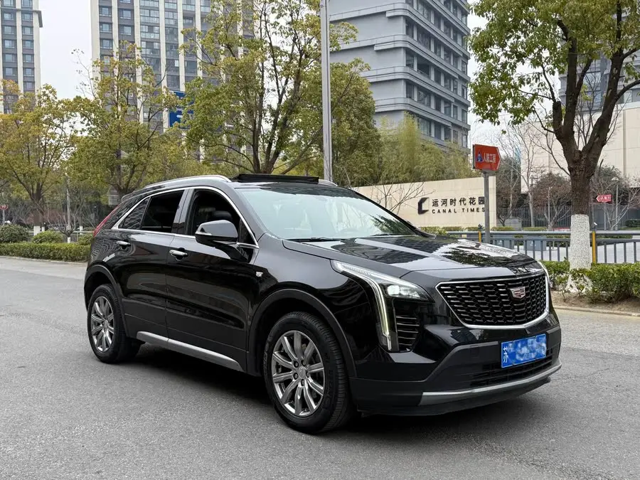 كاديلاك XT4 2021 28T دفع ثنائي متقدم