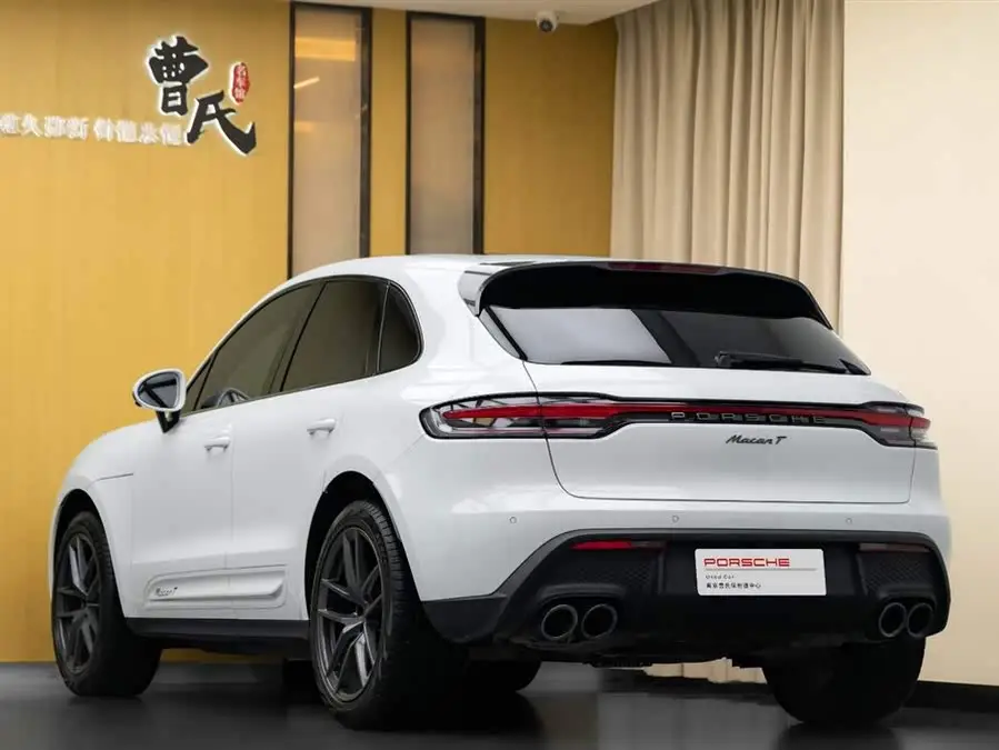 2023 Macan T 2.0T