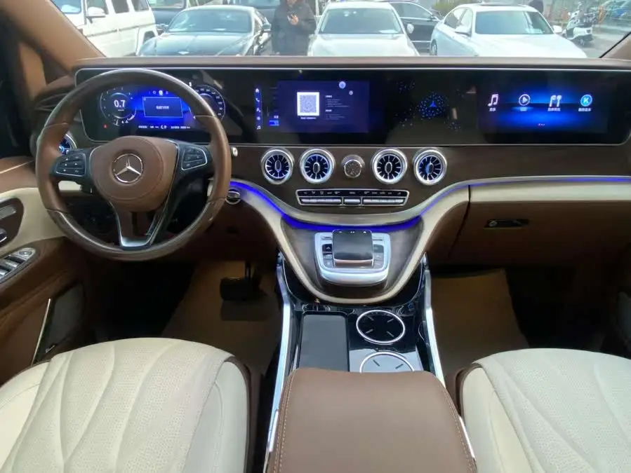 فيديو 2023 2.0T نسخة الأعمال 7 مقاعد