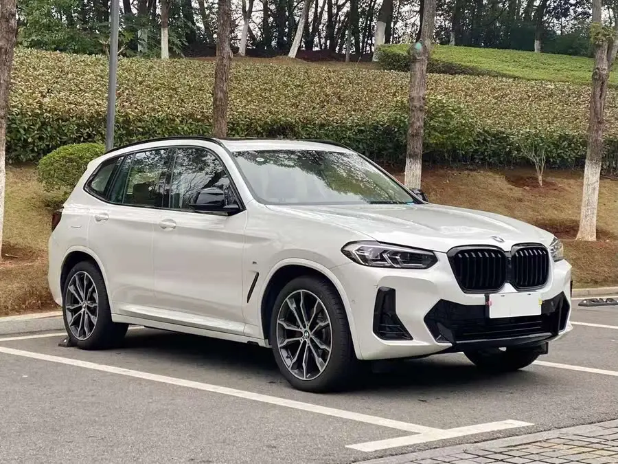 BMW X3 2023 xDrive30i Leading Model M Night Package