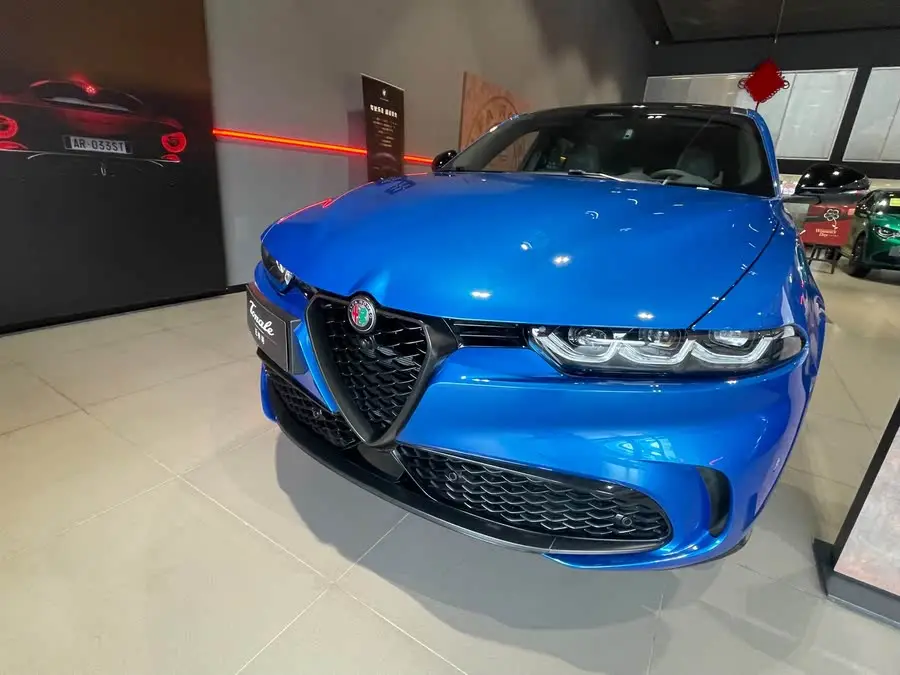 Tonale 2023 2.0T 268HP AWD Veloce Track Edition