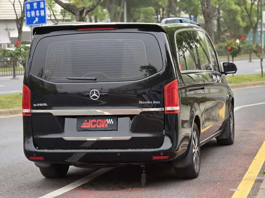 Vito 2023 2.0T Business Edition 7-Seater