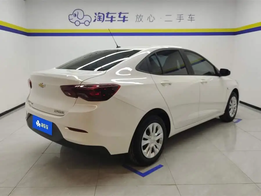 2020 شيفروليه كافالير 320 إصدار الاستمتاع اليدوي