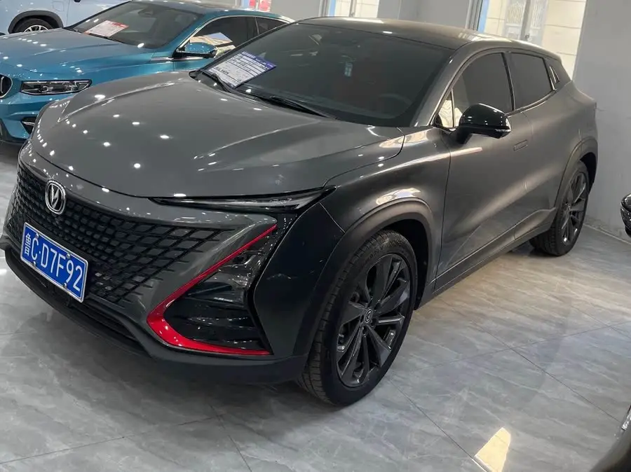 تشانغآن UNI-T 2020 1.5T الفاخرة