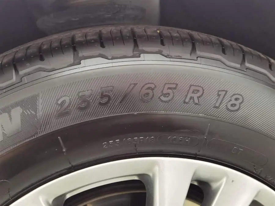 كاديلاك XT5 2021 28T الفاخرة