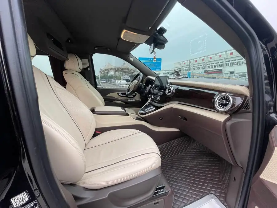 Vito 2021 2.0T Business Edition 7-seater