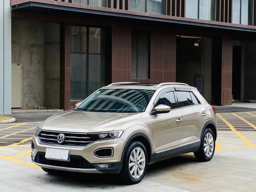 2020 T-ROC 230 TSI DSG دفع ثنائي مستوى الدخول
