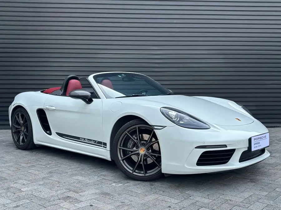 Porsche 718 2022 Model Boxster T 2.0T
