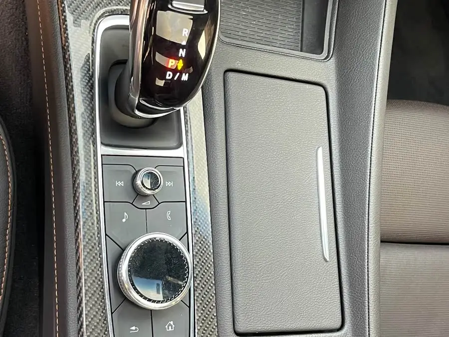 كاديلاك CT5 2021 28T بلاتينيوم سبورت