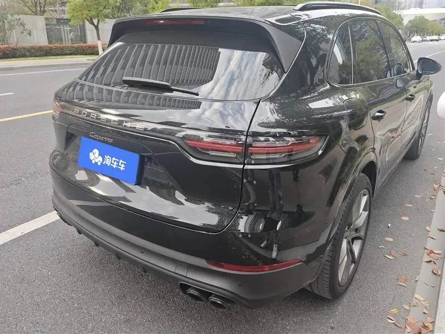 2023 Cayenne 3.0T Platinum Edition
