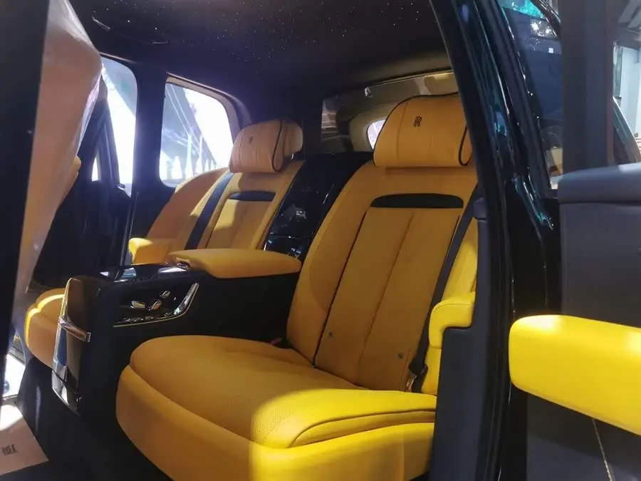 كالينان 2020 بلاك بادج