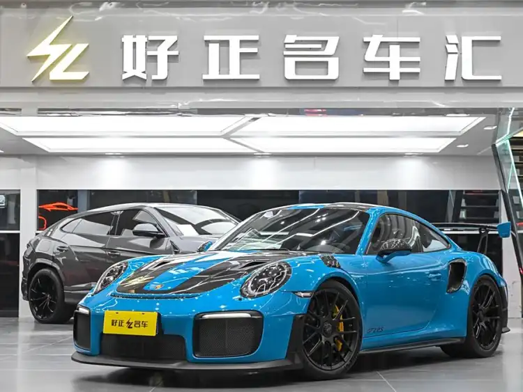 Porsche 911 2018 GT2 RS 3.8T