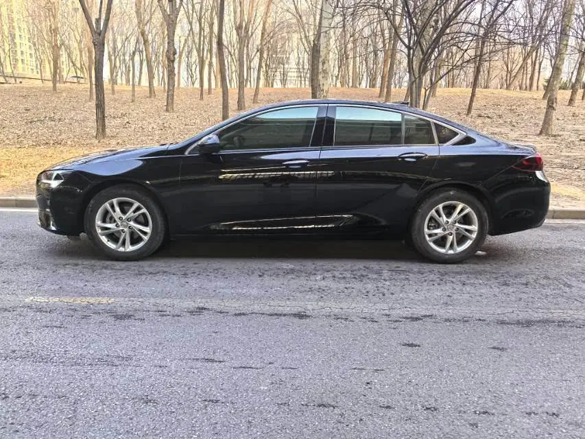 بيوك ريجال 2023 طراز 552T الإصدار الذكي