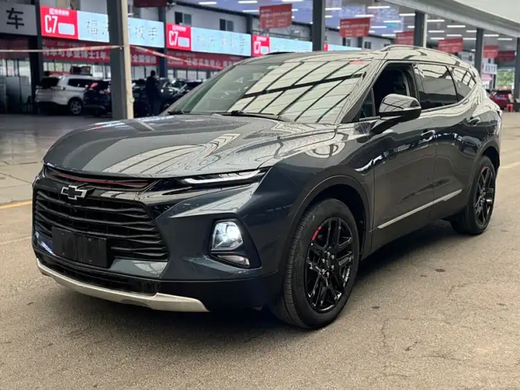 Pioneer 2022 Light Hybrid 650T Redline 7-seater Thunder Edition