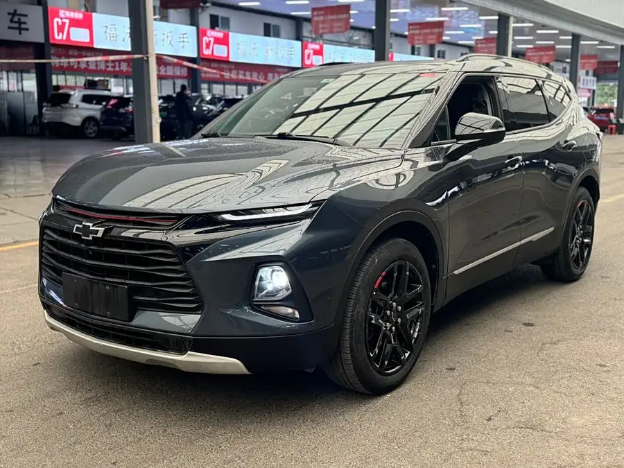 Pioneer 2022 Light Hybrid 650T Redline 7-seater Thunder Edition