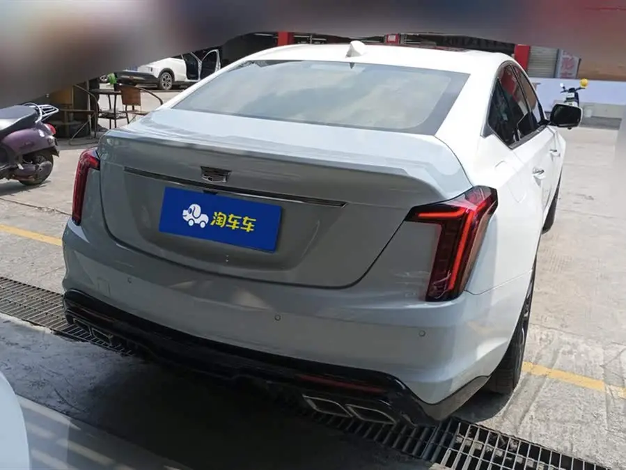 Cadillac CT5 2021 28T Sport Leading