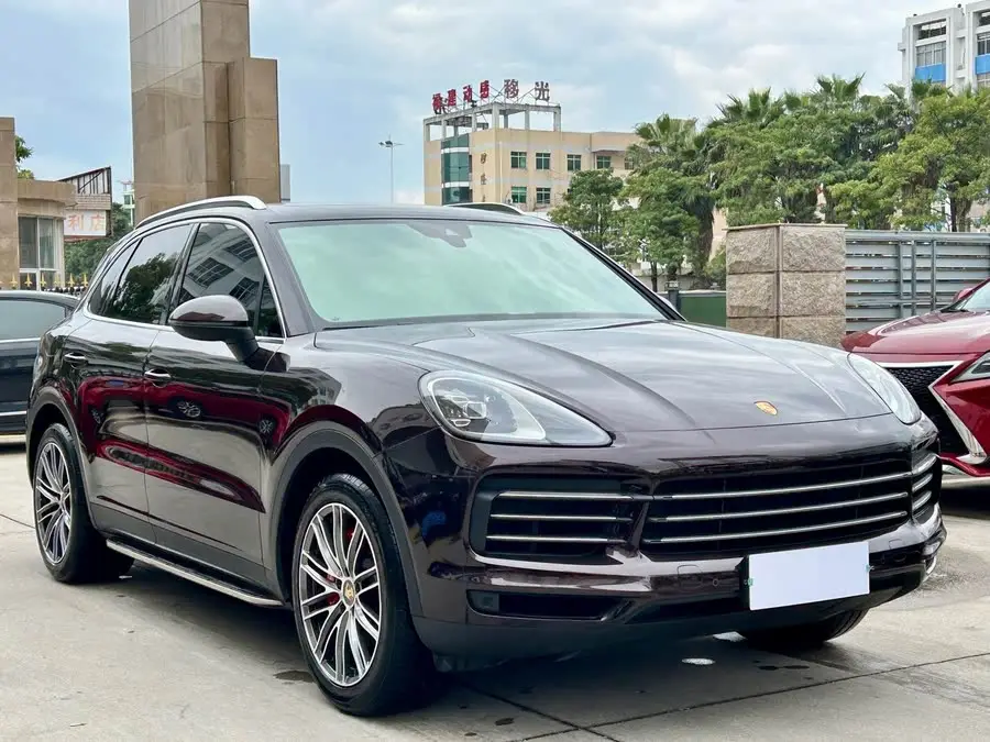 2022 Cayenne 3.0T Platinum Edition