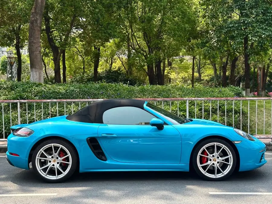 Porsche 718 2016 Boxster 2.0T