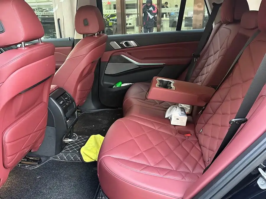 بي إم دبليو X5 2022 xDrive 30Li باقة M الرياضية الفاخرة