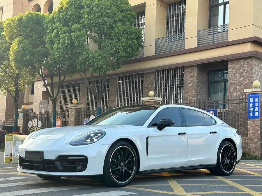 2023 Panamera Executive Long Version 2.9T
