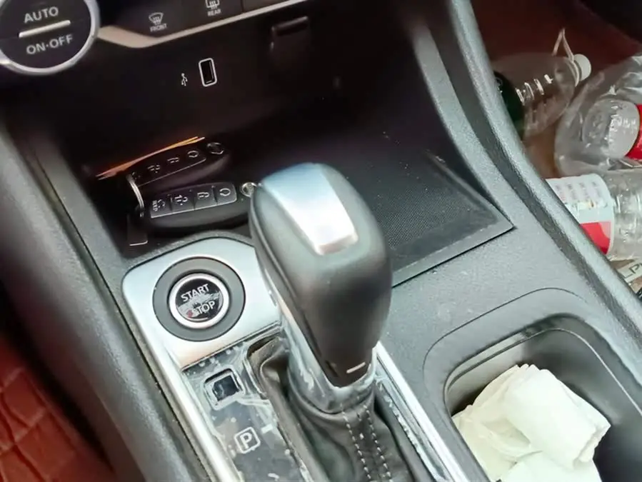 2022 نيسان سيلفي 1.6 لتر XL CVT إصدار المتعة