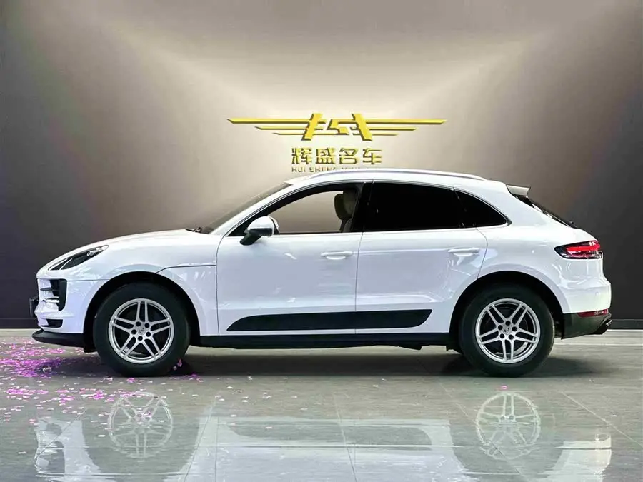 2021 Macan Macan 2.0T