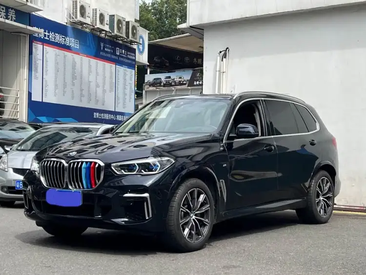 BMW X5 2022 Facelift xDrive 30Li M Sport Package