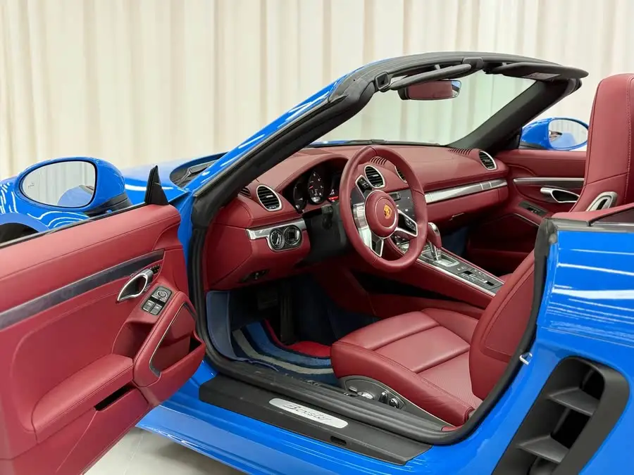 Porsche 718 2022 Boxster 2.0T