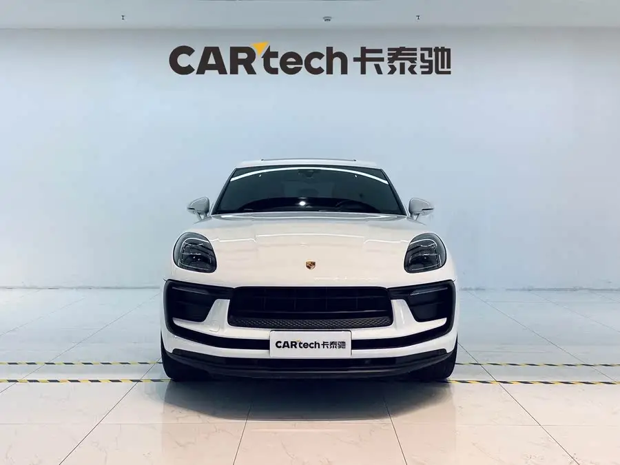 2023 Macan 2.0T